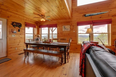 Mtn-View Cabin: Deck & Pets Welcome in Murphy House in Murphy