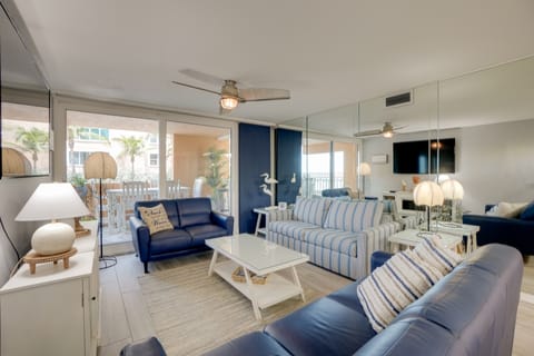 Tranquil Redington Beach Condo w/ Beach Access Apartment in North Redington Beach