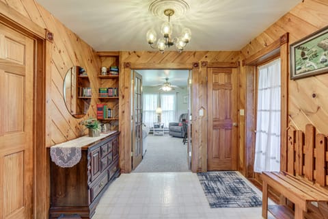 Spacious Pennsylvania Vacation Rental w/ Backyard House in Allegheny River