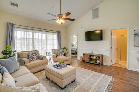 Myrtle Beach Condo w/ Large Balcony & Pool Access Apartment in Socastee