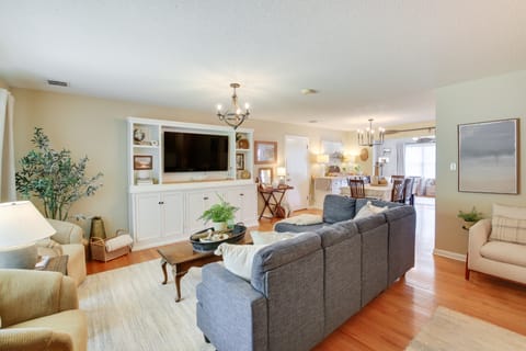 Lake Hamilton Home: 5 Mi to Hot Springs! House in Hot Springs