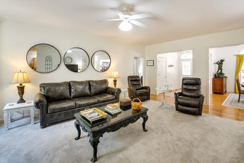 Hot Springs Village Golf Getaway w/ Deck! House in Arkansas