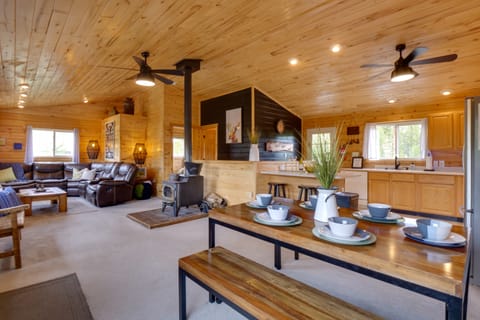 Grand Lake Cabin Rental w/ Grill & Mountain Views! House in Rocky Mountain National Park