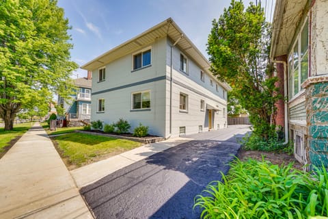 Pet-Friendly Wyandotte Apt Near Bishop Park! Apartment in Lake Erie