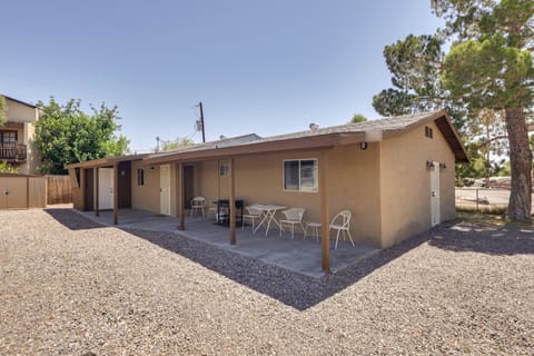 Dog-Friendly Bullhead City Home - Walk to Beach! House in Bullhead City