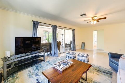 Pet-Friendly Naples Vacation Rental Near Beach! House in Naples Park