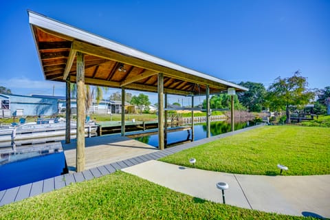 Sebring Serenity: Waterfront Retreat w/ Boat Dock! House in Sebring