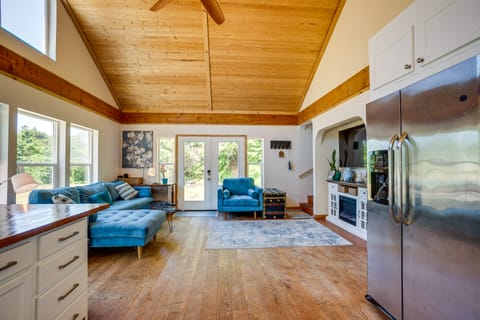 Gold Beach Vacation Rental: Close to Beaches! Cottage in Oregon