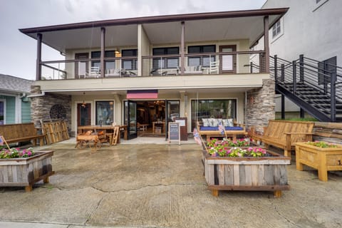 Blowing Rock Vacation Rental: Walk to Dining! Apartment in Blowing Rock