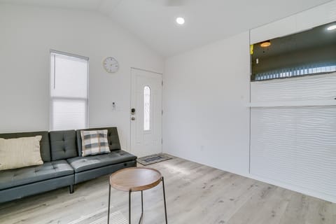 Sleek + Modern El Paso Retreat ~ 6 Mi to Downtown! House in El Paso