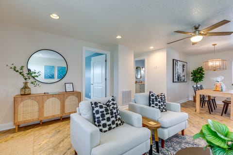 Luxury Apollo Beach Retreat w/ Private Pool & Dock House in Apollo Beach