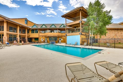 Mountain-View Condo w/ Pool: 2 Mi to Granby Ranch! Apartment in Granby