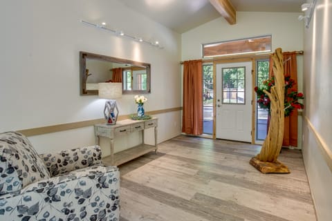 Riverfront Ouray Vacation Home ~ 1 Mi to Downtown! House in Ouray