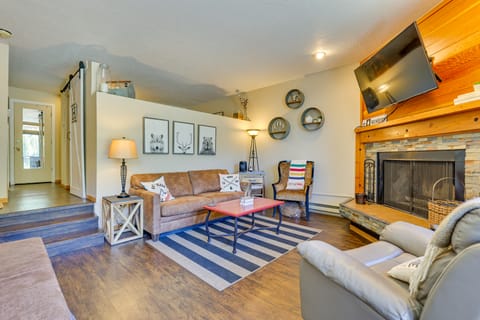 Inviting Keystone Condo Rental w/ Private Balcony! Apartment in Keystone