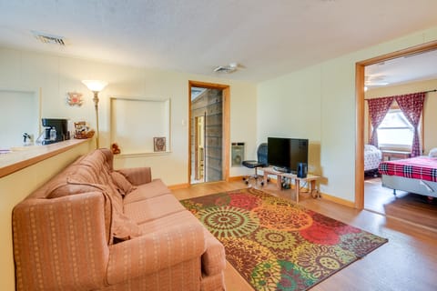 Cozy Fairfield Escape Near Historic Sites Cabana in Fairfield