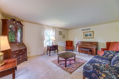 Family-Friendly West Chester Twp Home w/ Pool! House in Ohio