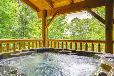 Sevierville Rental Cabin w/ Hot Tub & Game Room! House in Sevier County