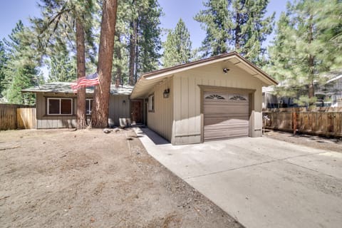 Pet-Friendly South Lake Tahoe Vacation Rental! House in Al Tahoe