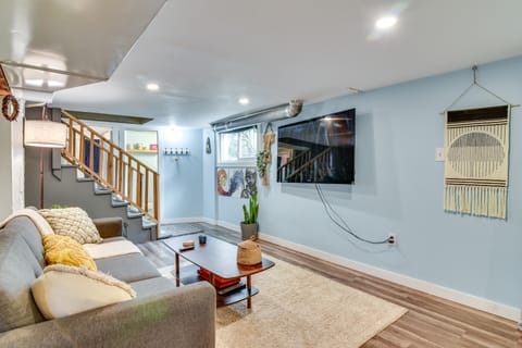 5 Mi to Dtwn Portland: Walkable Studio Suite Apartment in Sellwood - Moreland