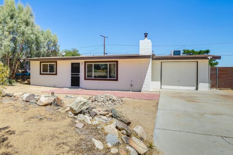 Joshua Tree Home w/ Patio - 5 Mi to National Park! House in Joshua Tree