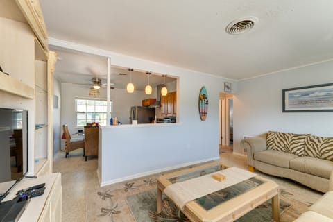 Pet-Friendly Venice Vacation Rental, 3 Mi to Beach House in South Venice