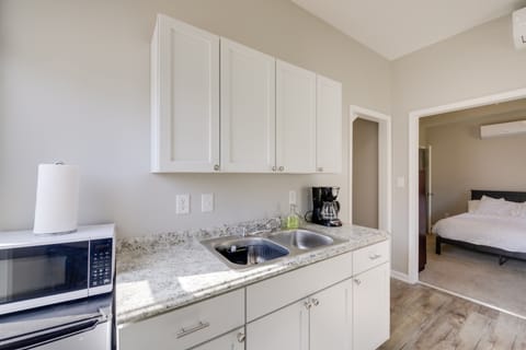 Indianapolis Home w/ Porch - Close to Mile Square! House in Indianapolis