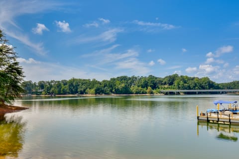 Peaceful Gainesville Cottage w/ Lake Lanier Access Cottage in Gainesville