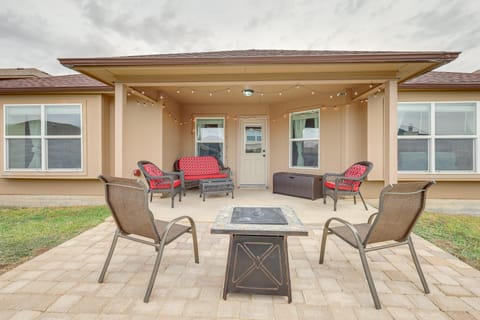 Private Patio: Modern Killeen Vacation Rental! House in Killeen