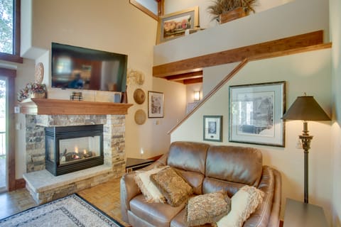 Avon Duplex Between Beaver Creek & Vail Resorts! House in Eagle County