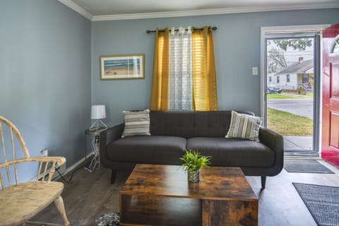 Hampton Vacation Rental: Central Location, Patio Cottage in Hampton