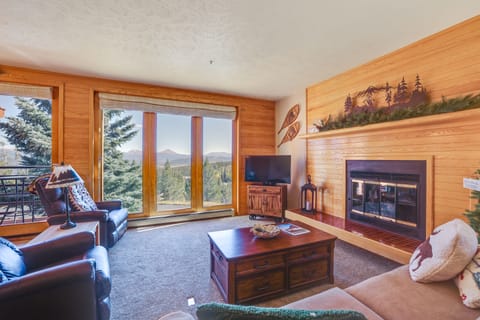 Silverthorne Condo w/ Balcony & Mountain Views! Apartment in Wildernest