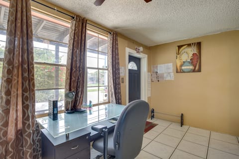 4 Mi to Beach: Hollywood Home w/ Patios! House in Hollywood