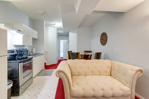 Convenient Denver Apartment: 10 Mi to Downtown! Appartement in Montbello