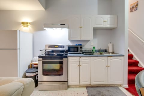 Convenient Denver Apartment: 10 Mi to Downtown! Appartement in Montbello