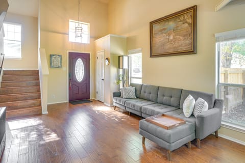 Pet-Friendly San Antonio Retreat w/ Private Yard! House in San Antonio