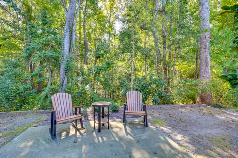 Murrells Inlet Vacation Rental ~ 4 Mi to the Beach Apartment in Murrells Inlet