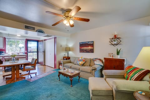 Gorgeous Green Valley Getaway w/ Community Pools! Apartment in Sahuarita