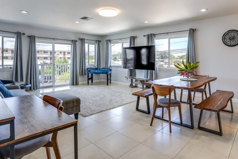 Ewa Beach Apartment ~ 1 Mi to Puʻuloa Beach Park! Apartment in Ewa Beach