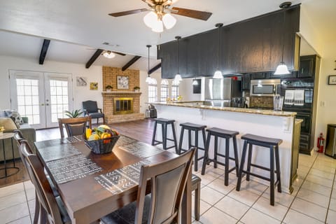 San Antonio Home w/ Private Pool: 5 Mi to Downtown House in San Antonio