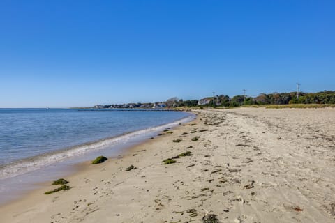 Cape Cod Home: Walk to Beach & Main St Hyannis! House in Hyannis