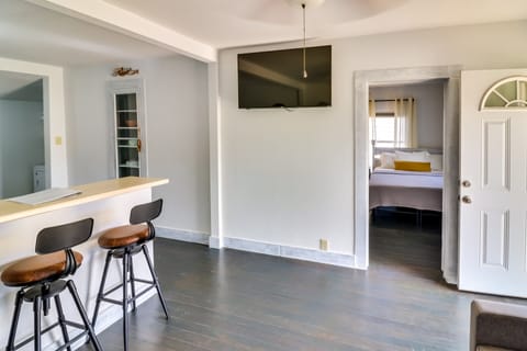 Cozy Ballinger Vacation Rental w/ Deck & Grill! House in Rio Grande