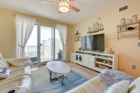 Miramar Beach  Getaway w/ Balcony + Ocean View! Apartment in Miramar Beach