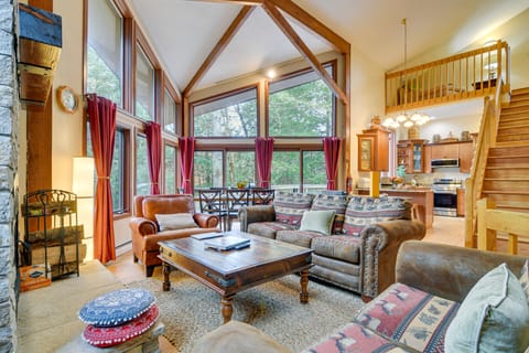 Ski & Golf: Cozy North Conway Mountain Cabin! House in North Conway