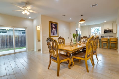 WFH-Friendly Brownsville Home: Pets Welcome! House in Brownsville