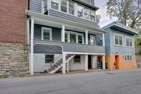 Modern Hastings-On-Hudson Home Near River! Apartment in Hastings On Hudson