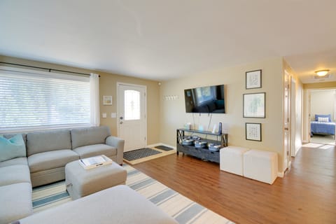 Gig Harbor Vacation Rental Home: 1 Mi to Uptown! House in Gig Harbor