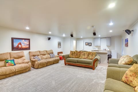 Spacious Cedar City Retreat w/ Patio, Grill & Yard Villa in Cedar City