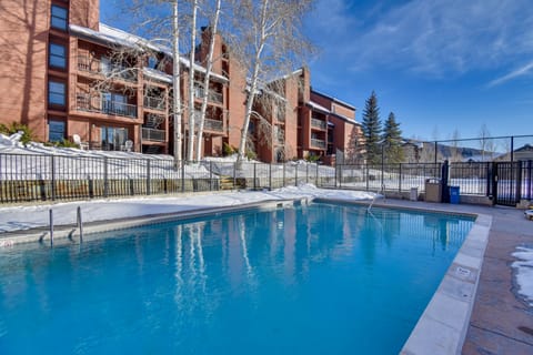 Steamboat Springs Condo: Community Pool & Hot Tub! Apartment in Steamboat Springs