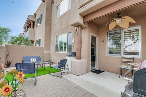 Arizona Vacation Rental: Golfing, Hiking, & Biking Apartment in Fountain Hills