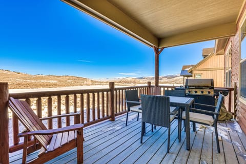 Gorgeous Granby Ranch Home: Half-Mi to Skiing! House in Granby